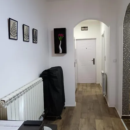 Easy Check In 021 Vladika Apartment