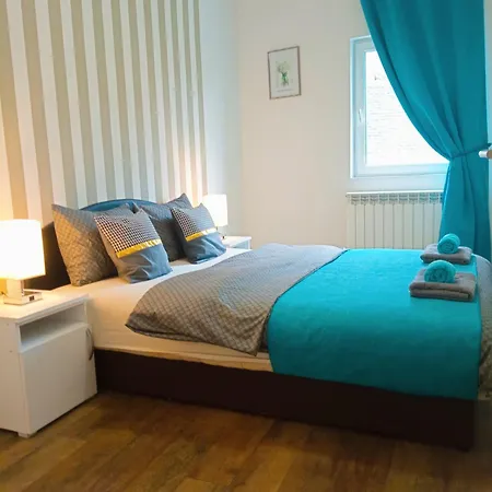 Easy Check In 021 Vladika *